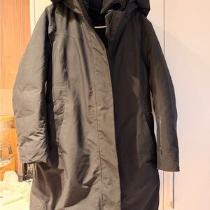 Lululemon Snow Warrior Winter Jacket sz 8
